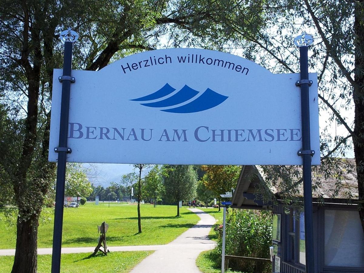 Zwischen Chiemsee und Bergen Ug Bernau am Chiemsee Exterior foto